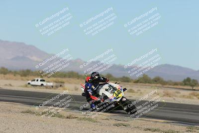media/Nov-01-2025-CVMA (Sat) [[fc0f7531b8]]/Race 11-Amateur Supersport Open/
